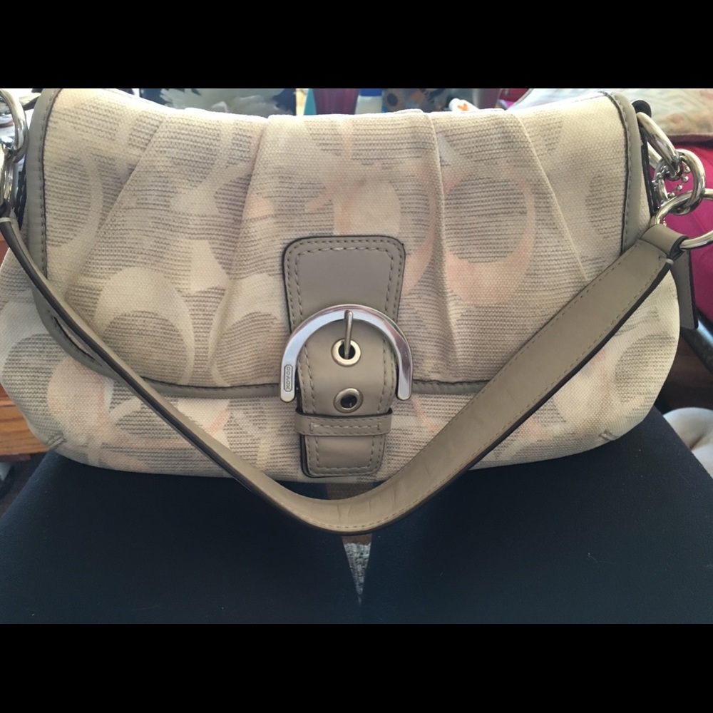 Cute multicolored Coach purse.